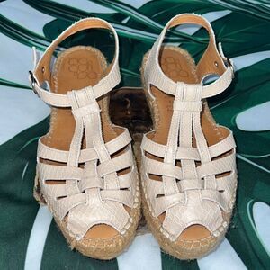 Beige Espadrilles sandals made in Spain